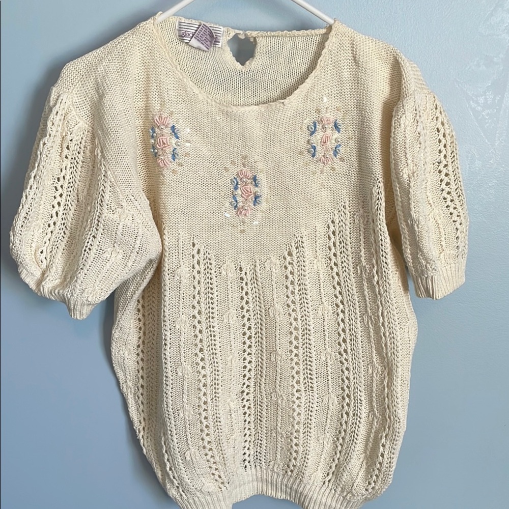 Vintage Cream Knit top with Floral beaded Embroidery size large
